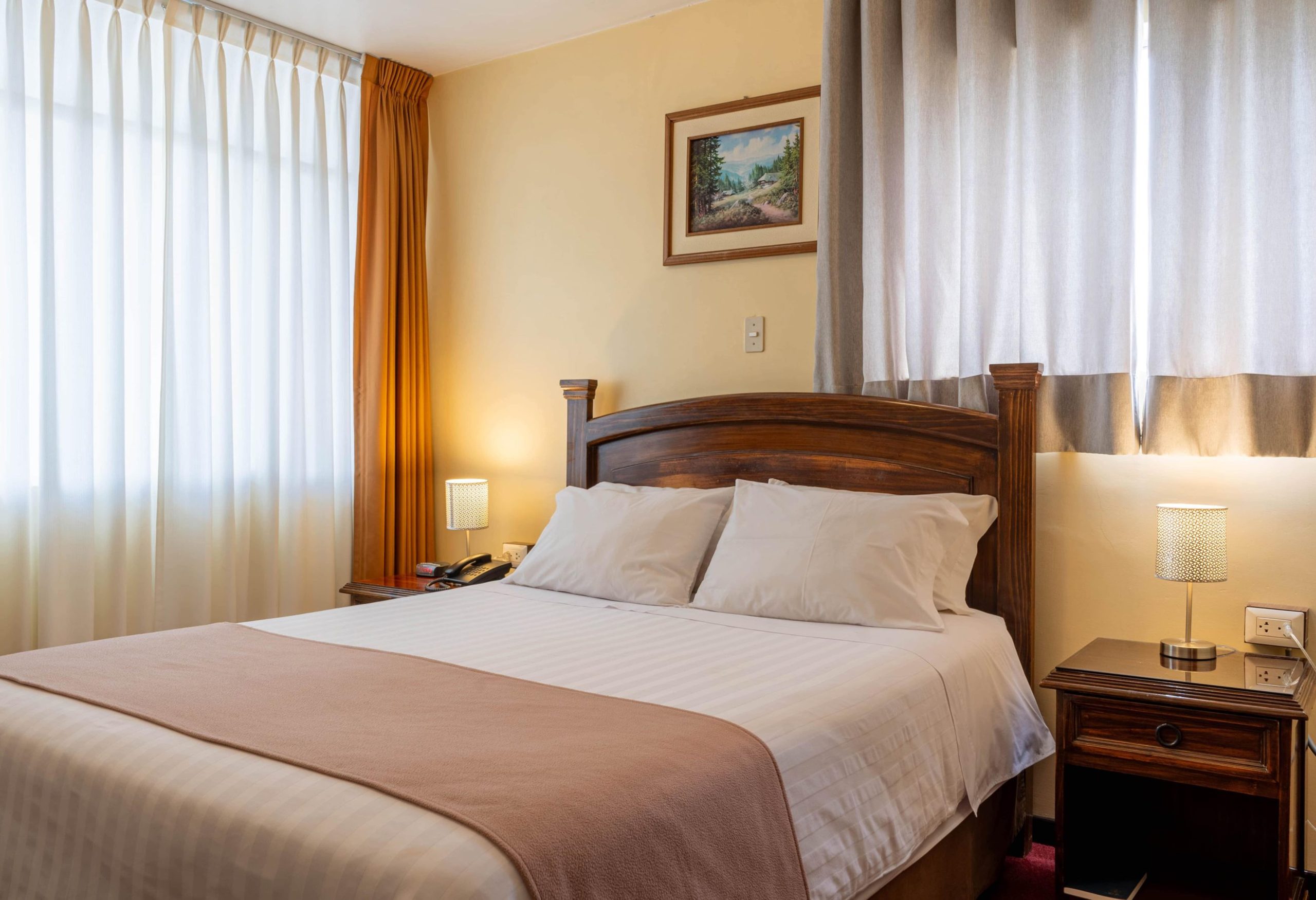 MCK5915-HDR-1-min-scaled-min